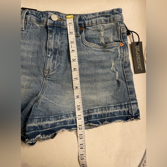 NWT The Lenox NYC Women’s Jean Shorts High Rise Distressed Size 28 Blue - Picture 7 of 11